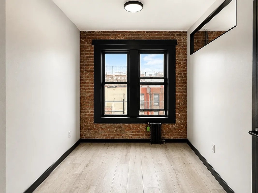 2100 2nd Avenue  - Photo 5