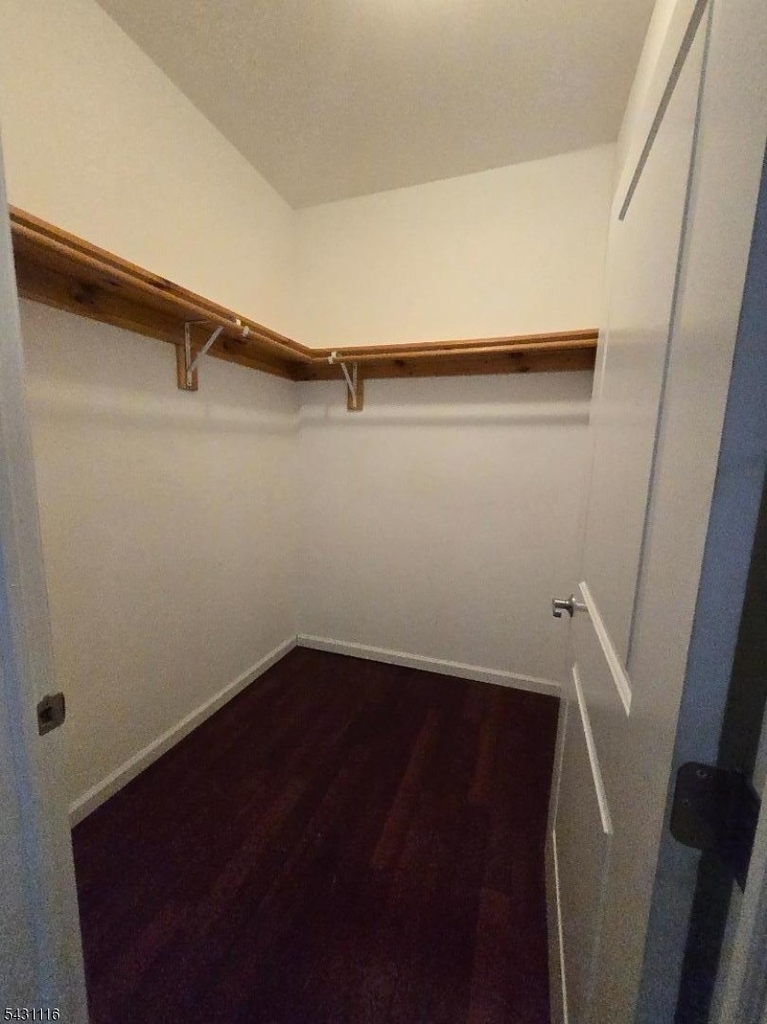 1225 Stuyvesant Ave - Photo 2