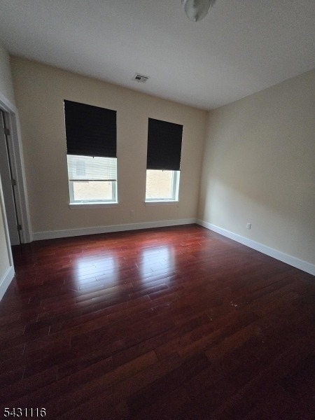 1225 Stuyvesant Ave - Photo 3