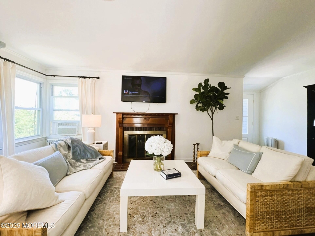 370 Macarthur Avenue - Photo 5