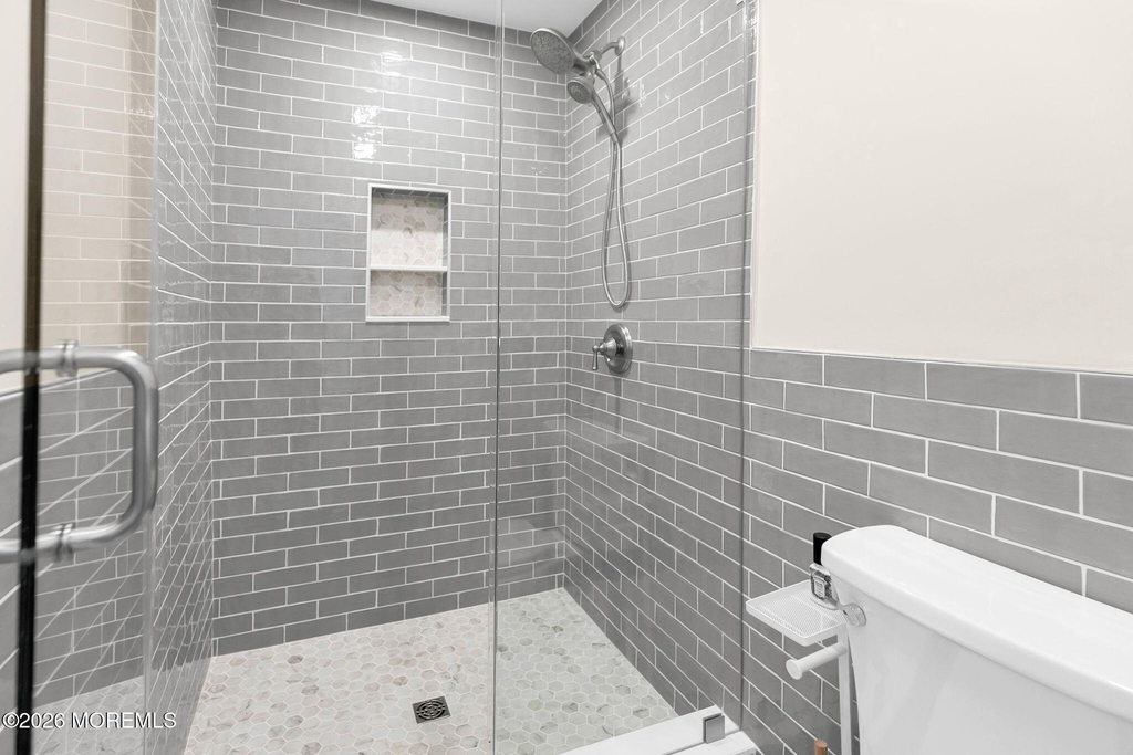 301 8th Avenue - Photo 6