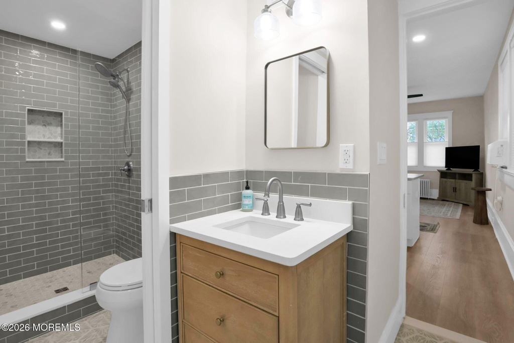 301 8th Avenue - Photo 5