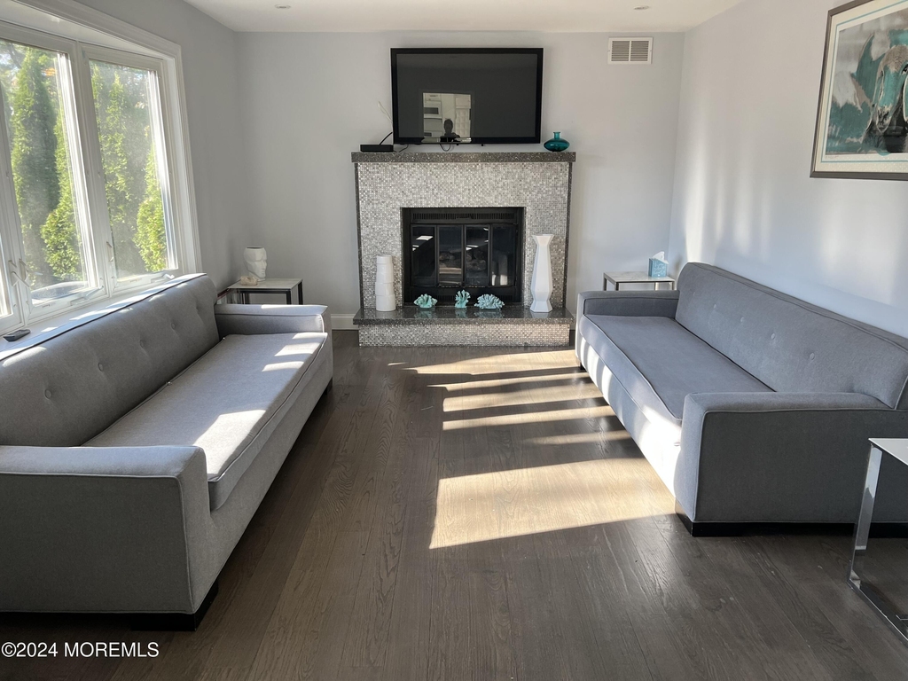 80 Cooper Avenue - Photo 2