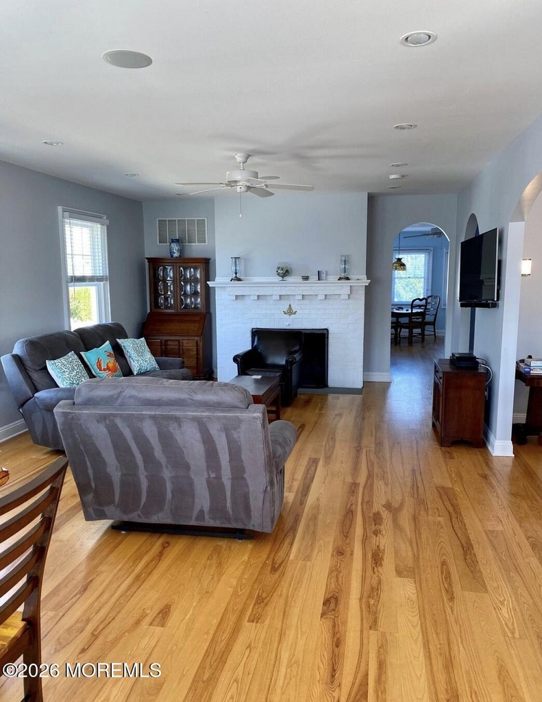 74 Goetze Street - Photo 7