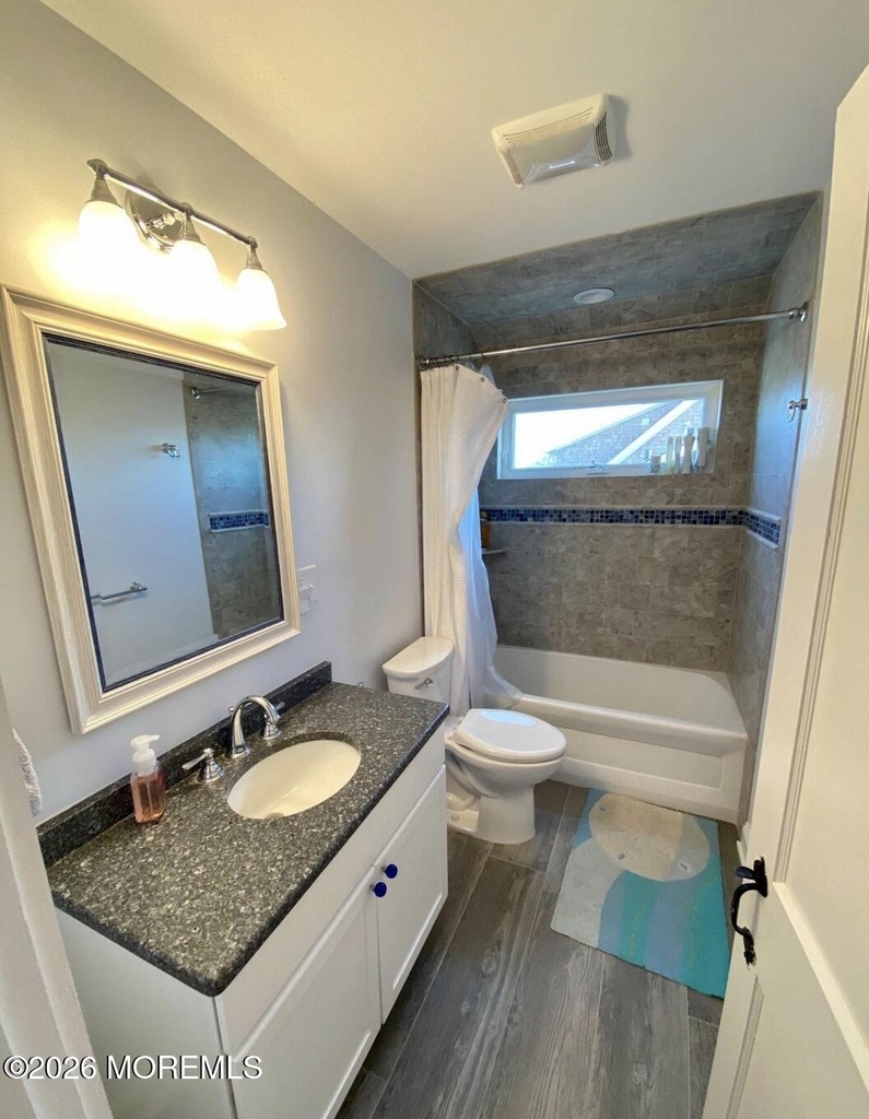 74 Goetze Street - Photo 3