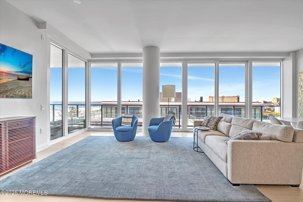 1101 Ocean Avenue - Photo 3