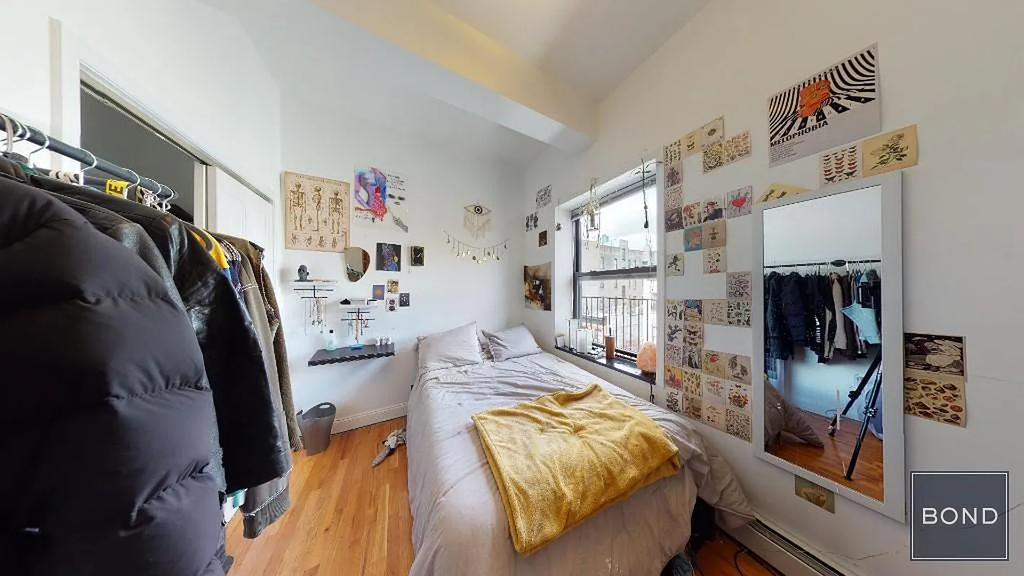 2nd Avenue - Photo 6