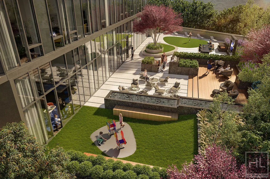 East 44th Street - Photo 8