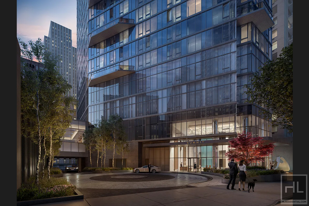 East 44th Street - Photo 3