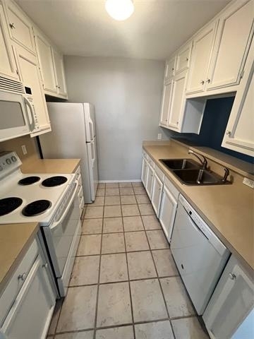 906 N Austin Street - Photo 6