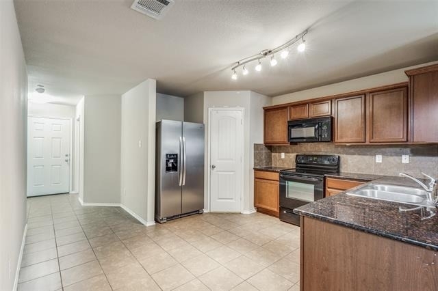1101 Rainer Drive - Photo 6