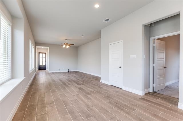 9504 Longhorn Lane - Photo 3