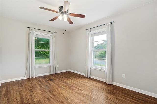 1316 Eastview Drive - Photo 5