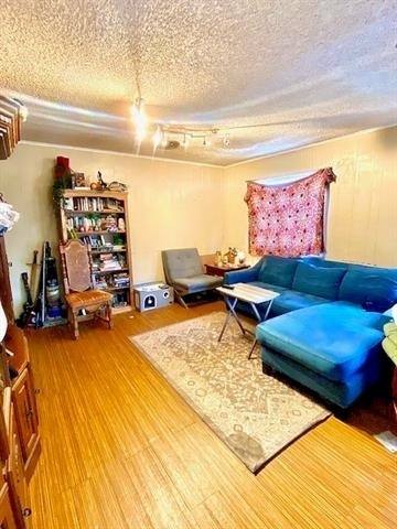 1804 Mohican Street - Photo 2