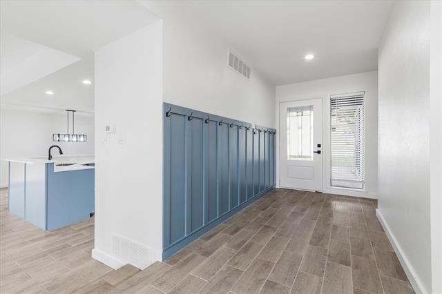 17003 Davenport Road - Photo 3