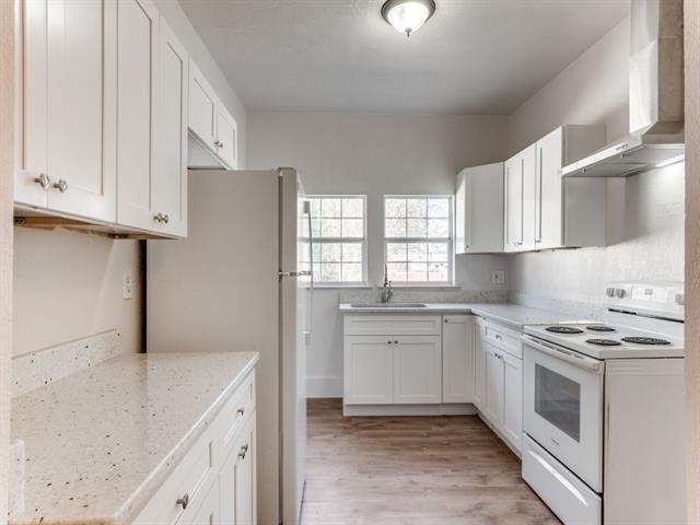 1630 Poplar Street - Photo 3