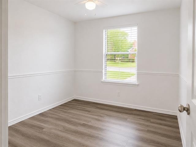 203 W Willow Street - Photo 9