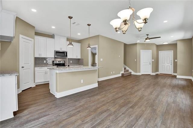 300 Woodgrove Drive - Photo 3