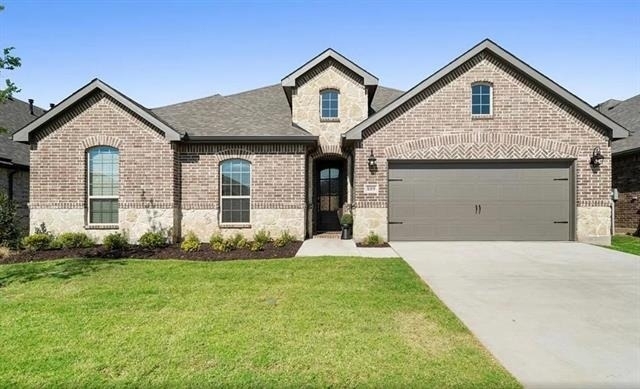 809 Uplands Drive - Photo 0
