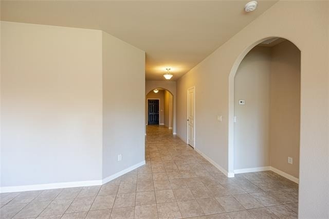 1141 Kingston Court - Photo 3