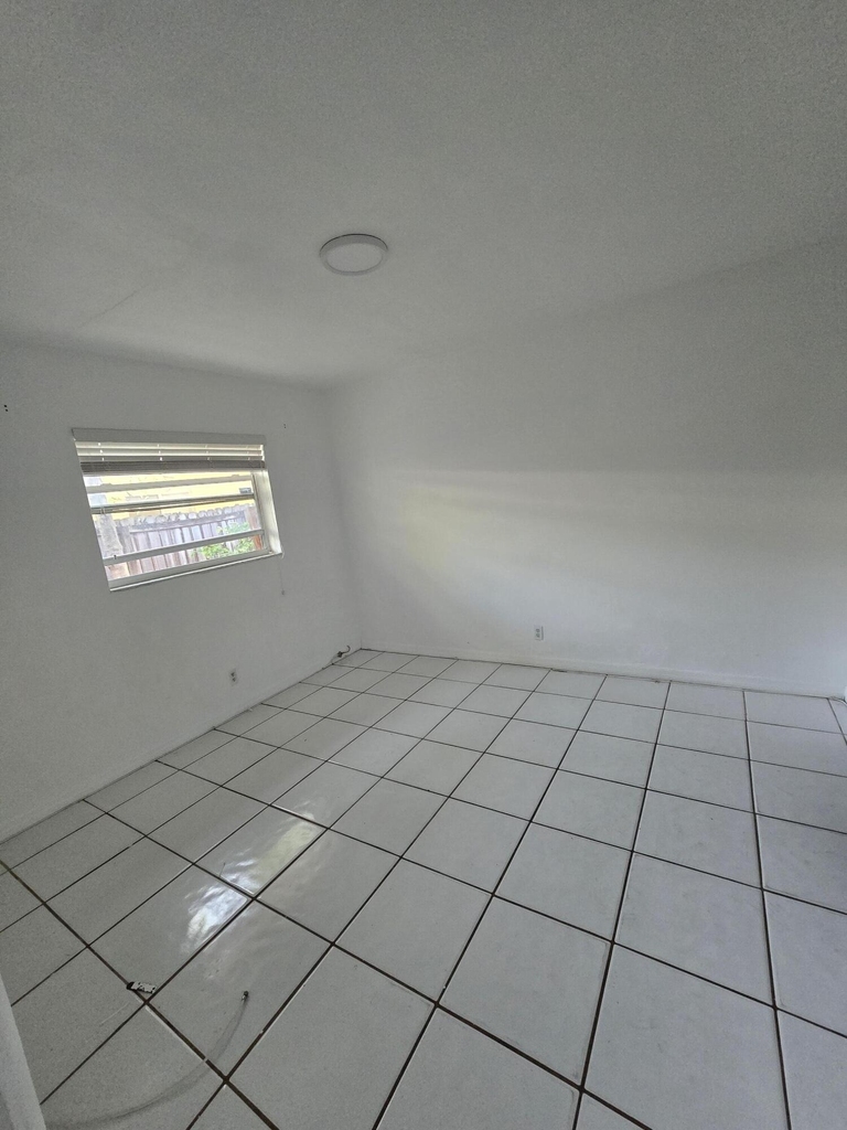 1448 Holly Heights Drive - Photo 6