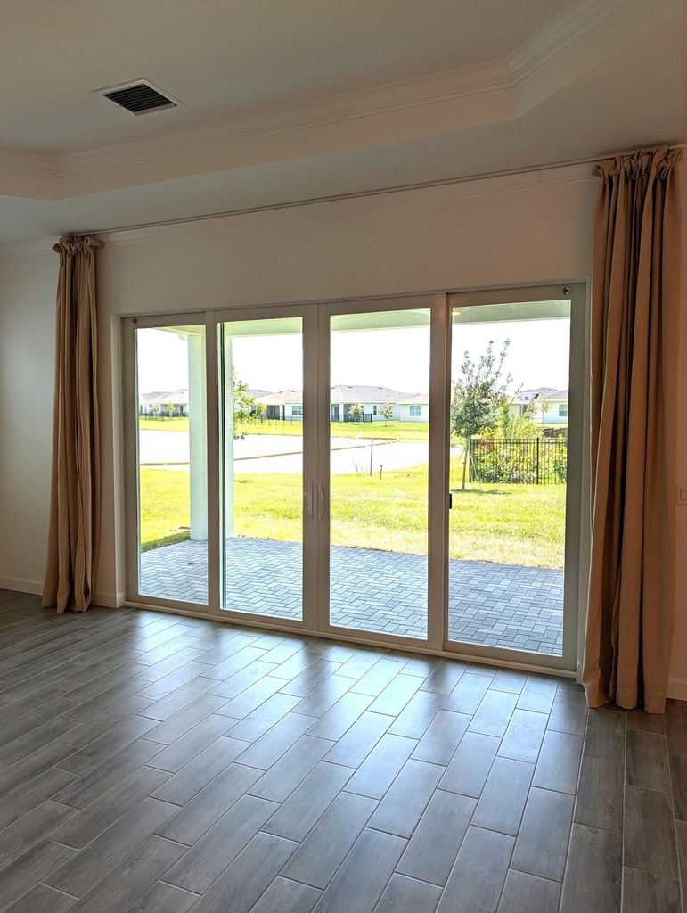 1332 Se Willow Oaks Street - Photo 4