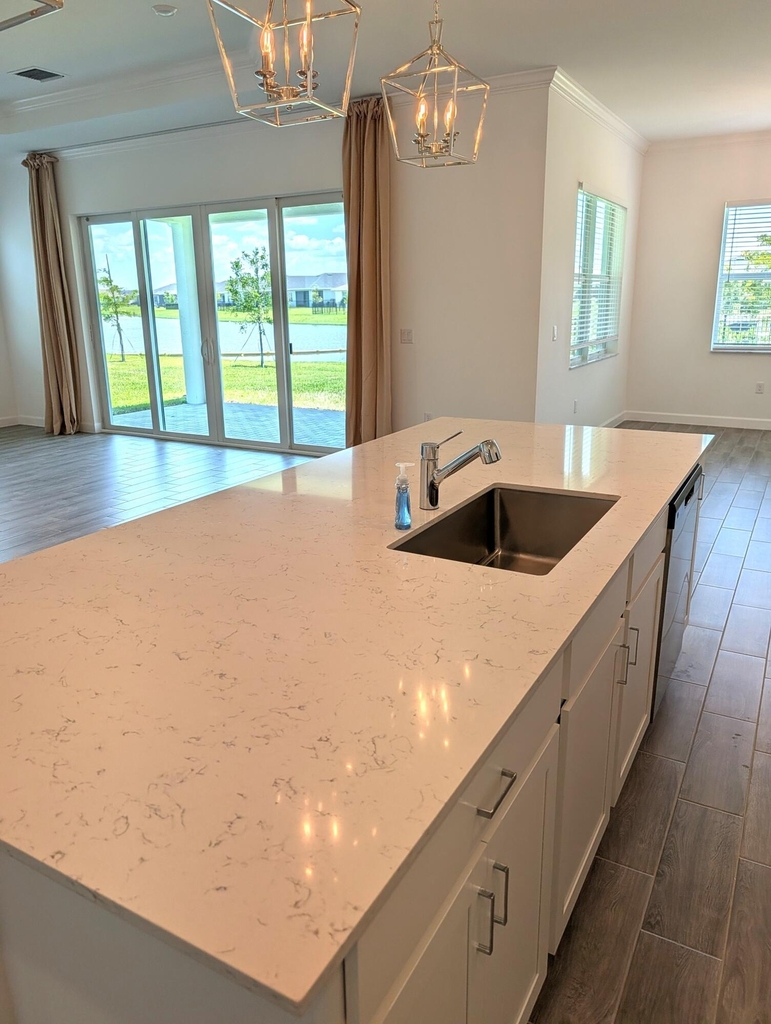 1332 Se Willow Oaks Street - Photo 2