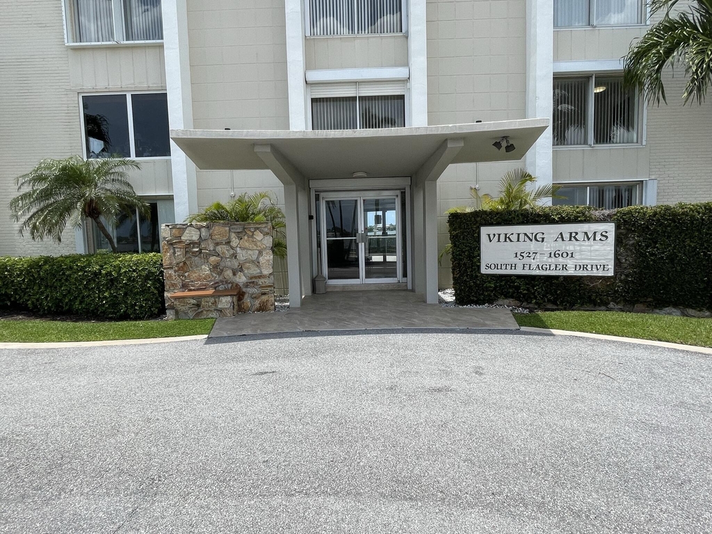 1601 S Flagler Drive - Photo 18
