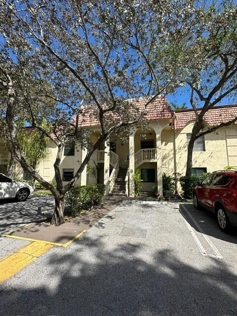 132 S Cypress Road - Photo 1
