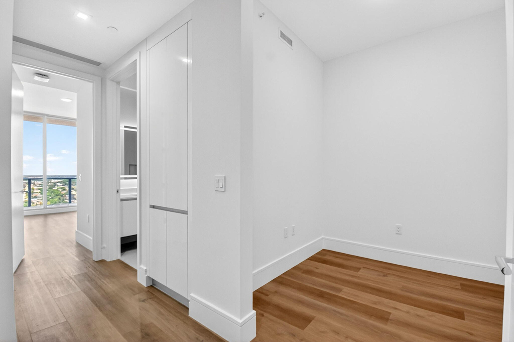 220 Lake Shore Drive - Photo 27