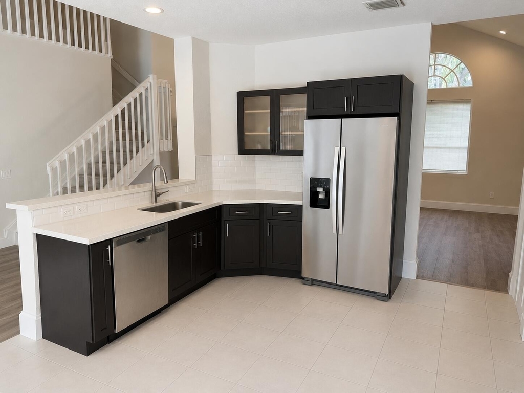 6330 Nw 80th Drive - Photo 6