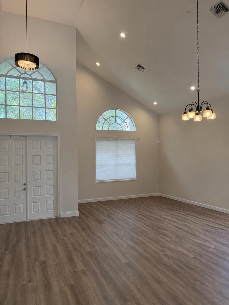6330 Nw 80th Drive - Photo 1