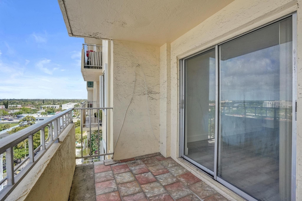 900 Ne 18th Avenue - Photo 13