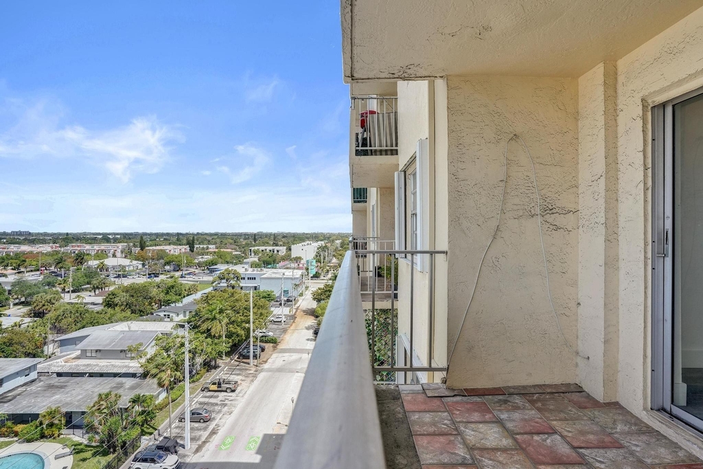 900 Ne 18th Avenue - Photo 14