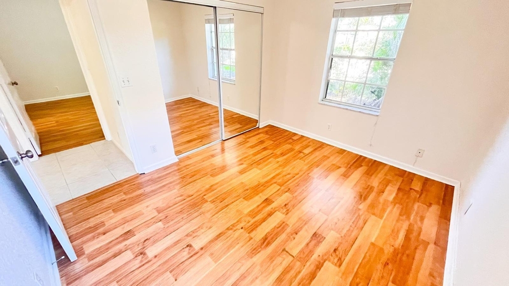 1440 Hawthorne Place - Photo 16