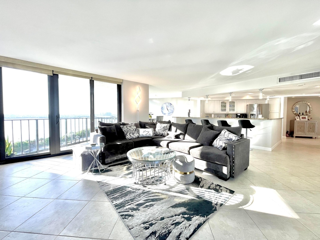 5420 N Ocean Drive - Photo 8