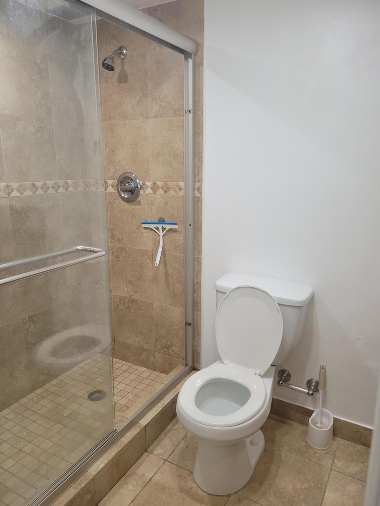 3050 N Palm Aire Drive - Photo 14