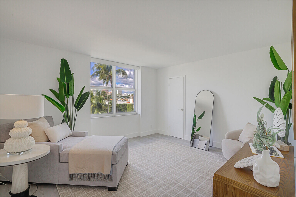 354 Chilean Avenue - Photo 10