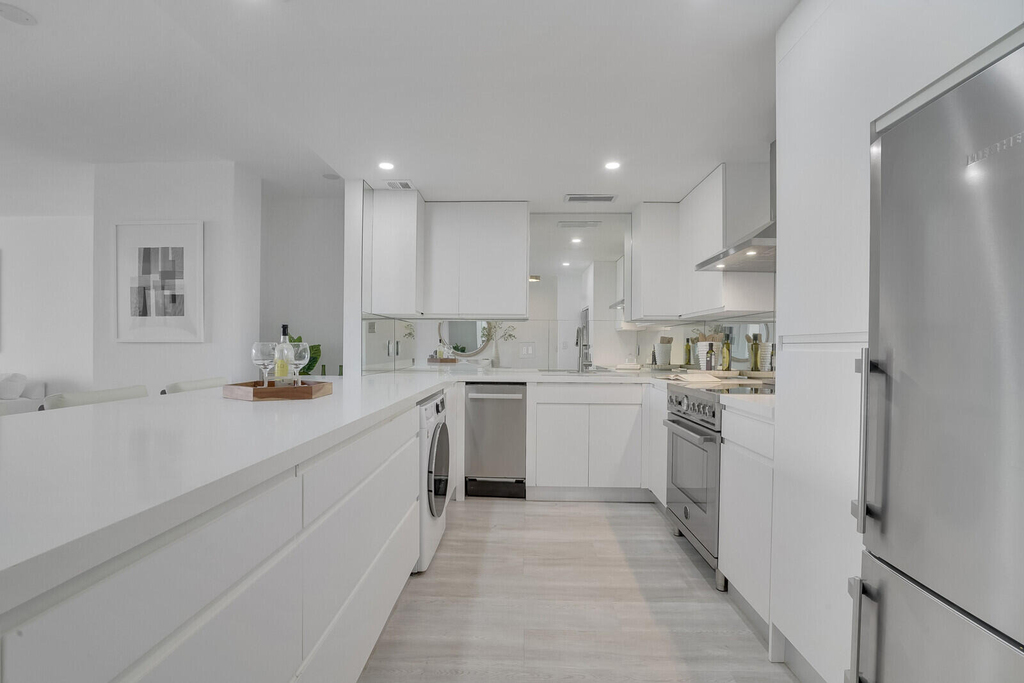 354 Chilean Avenue - Photo 6