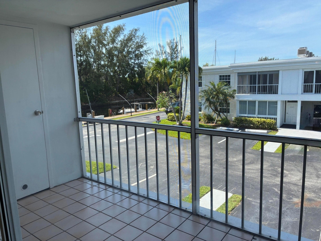 6299 Bay Club Drive - Photo 7
