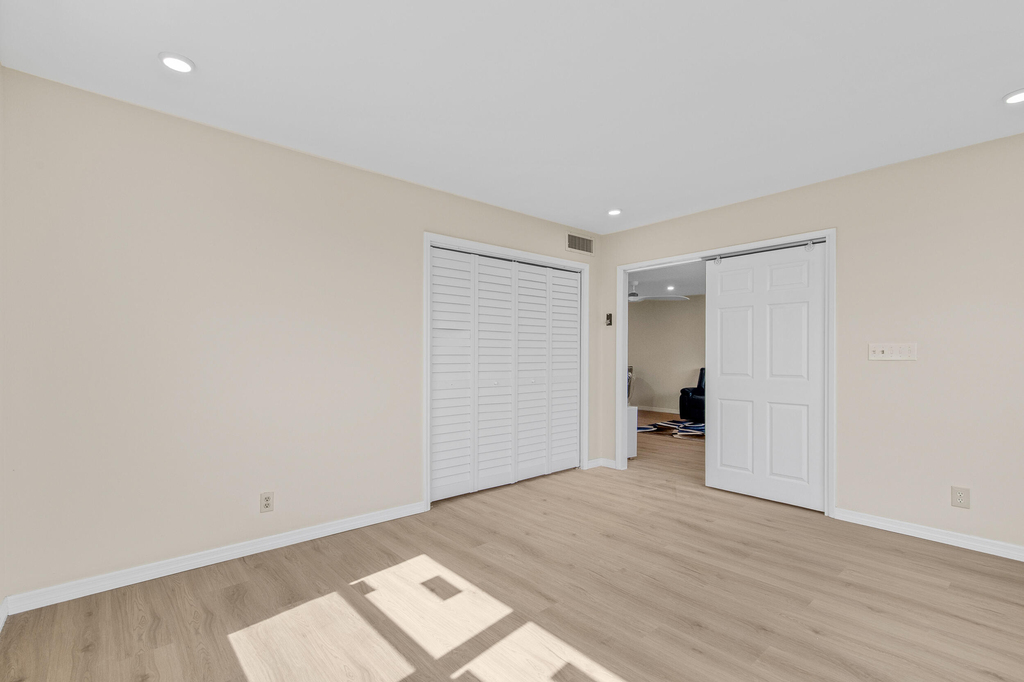 2901 S Palm Aire Drive - Photo 18