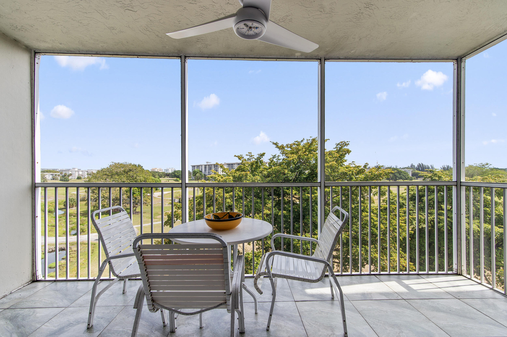 2901 S Palm Aire Drive - Photo 20