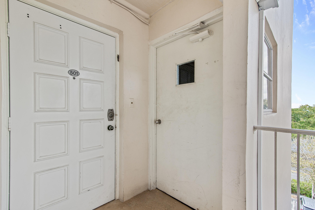 2901 S Palm Aire Drive - Photo 26