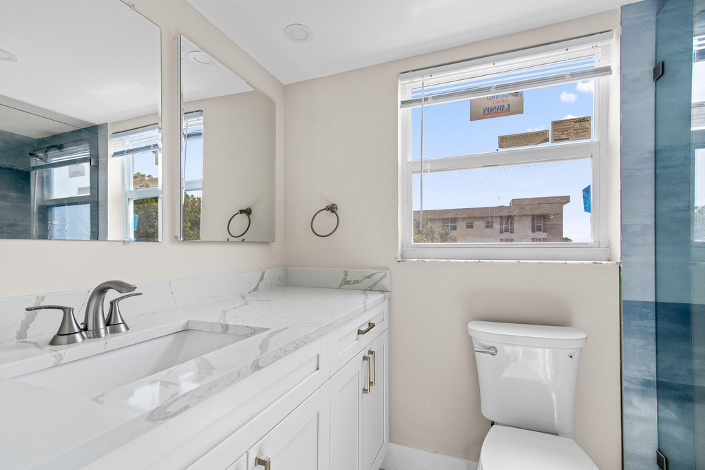 2901 S Palm Aire Drive - Photo 5