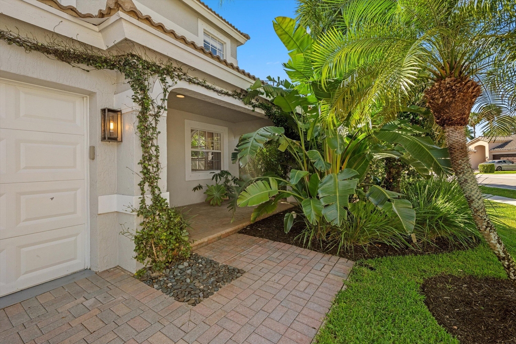 4138 Bluff Harbor Way - Photo 3
