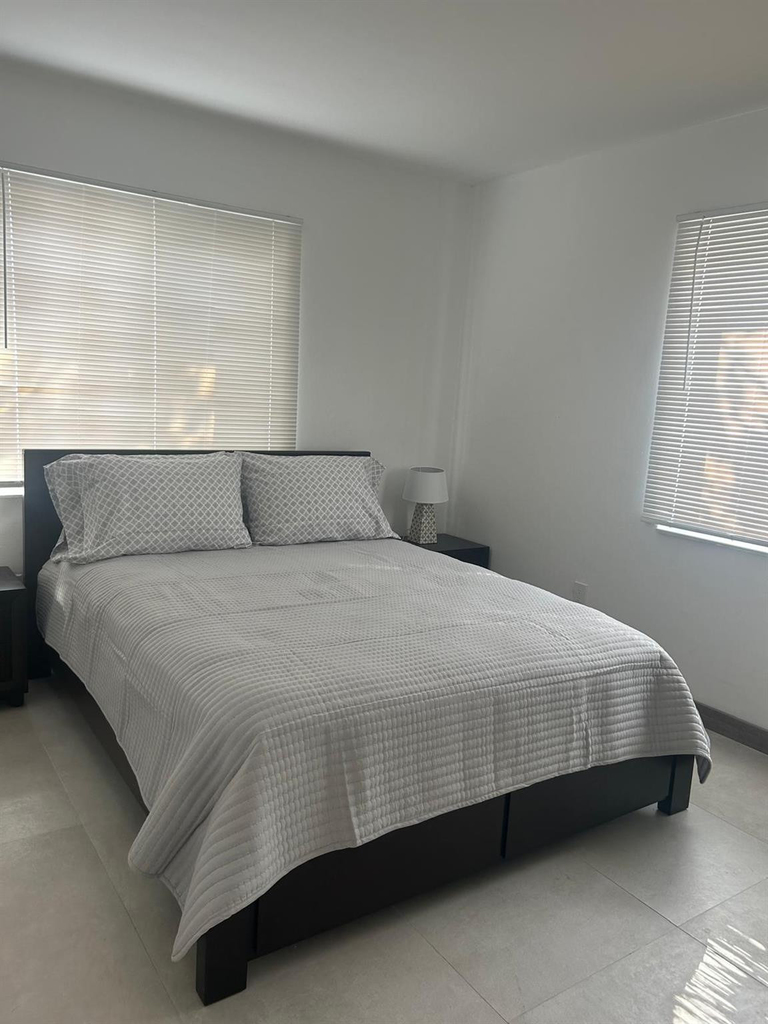 217 Sw 15th Street - Photo 19