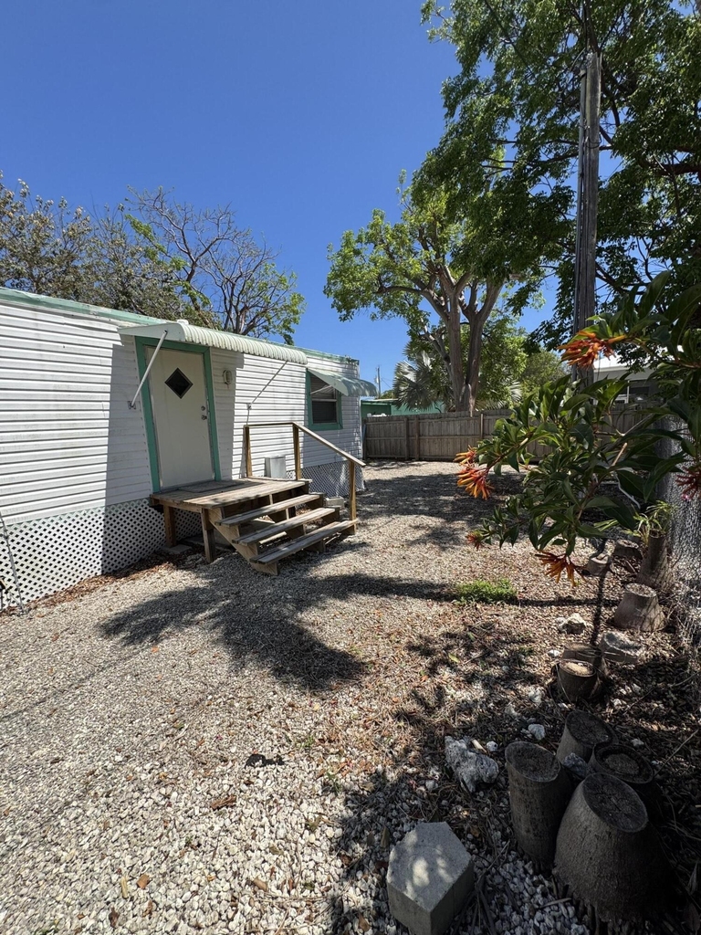 245 Lee Avenue - Photo 10