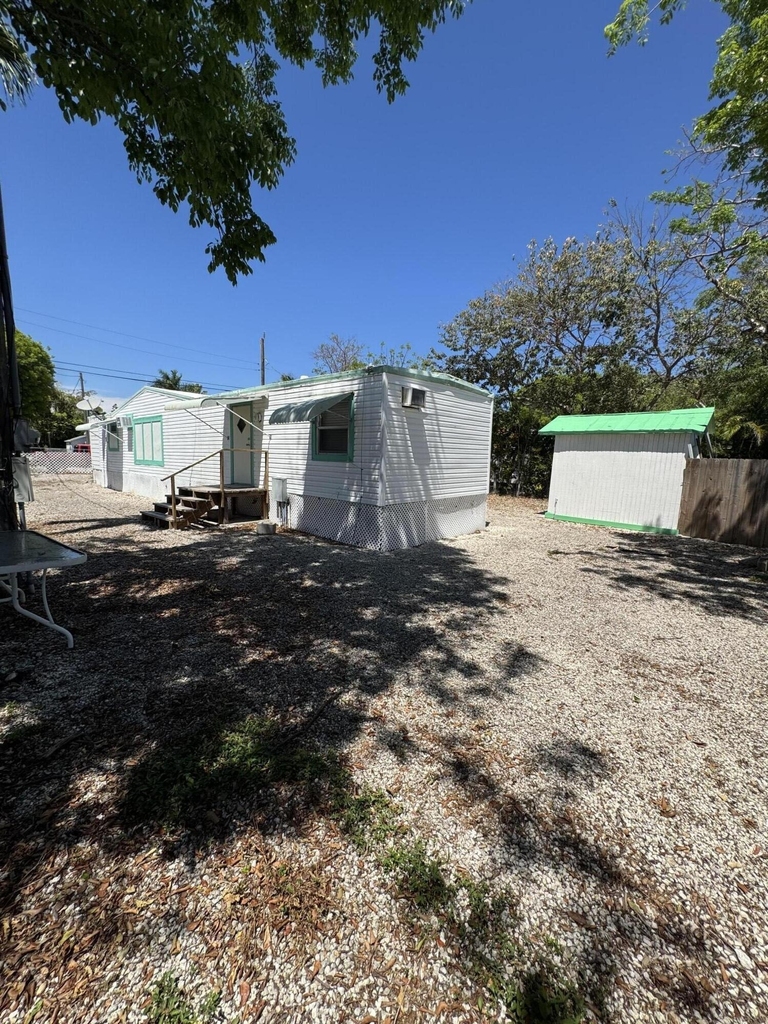 245 Lee Avenue - Photo 11
