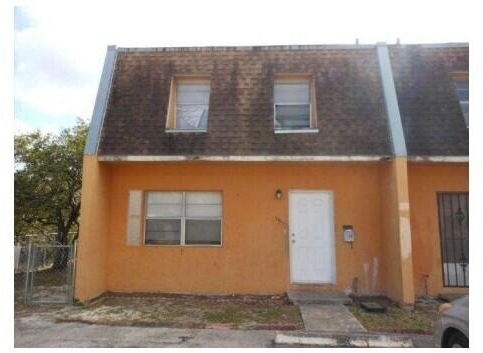 5950 Nw 27th Place - Photo 1