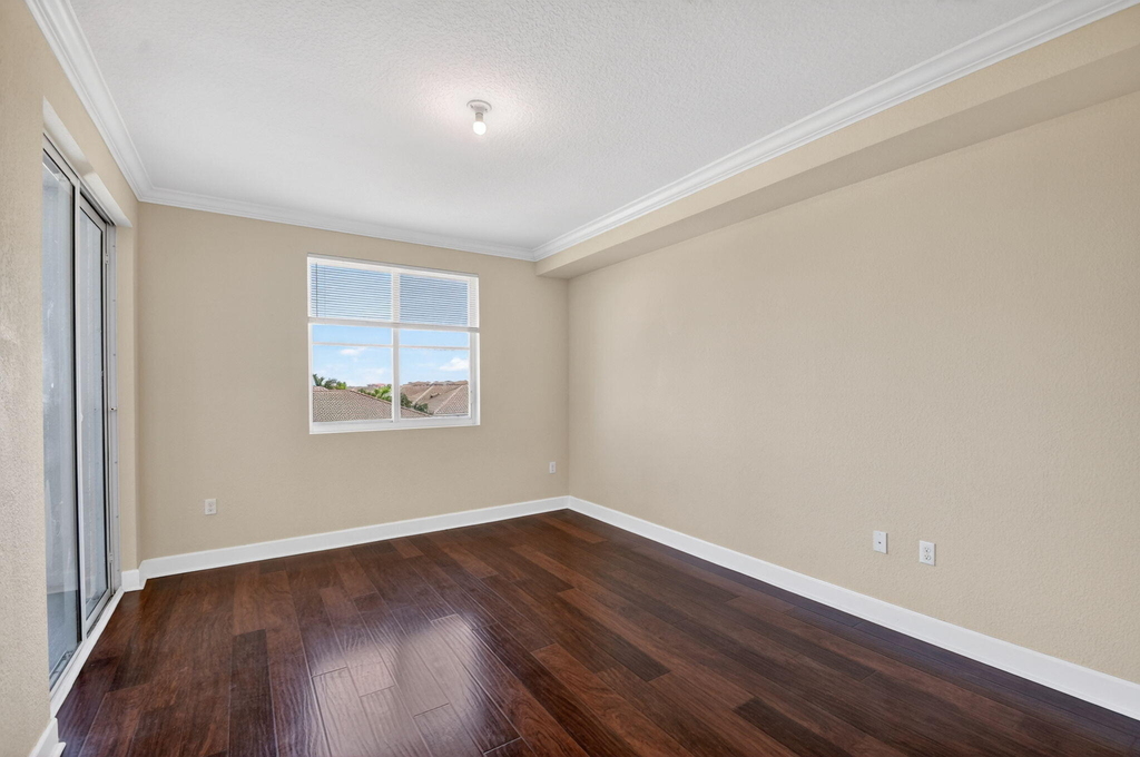 1660 Renaissance Commons Boulevard - Photo 15